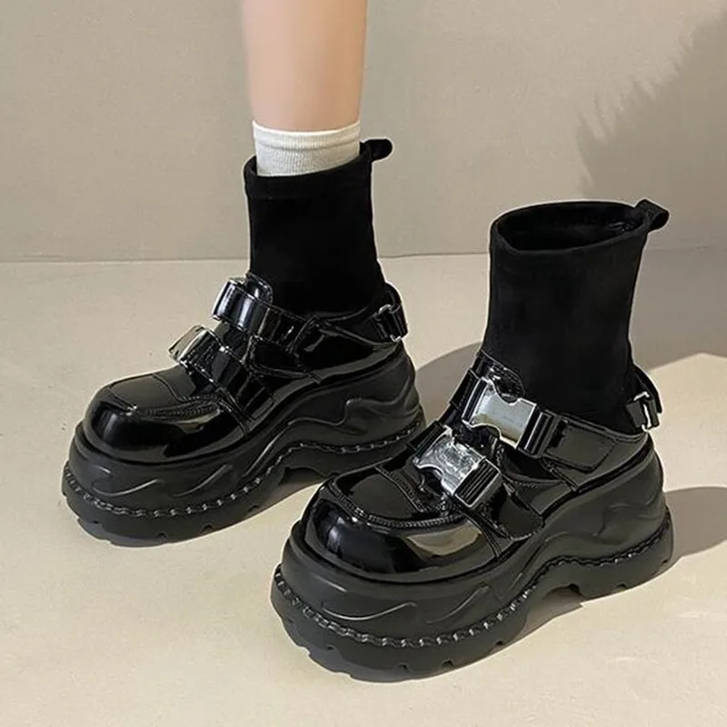 Calzini moda Stivali da donna Testa tonda Splicing Panno Suola spessa Stivali corti antiscivolo Scarpe da ginnastica con plateau firmate per donna Botas