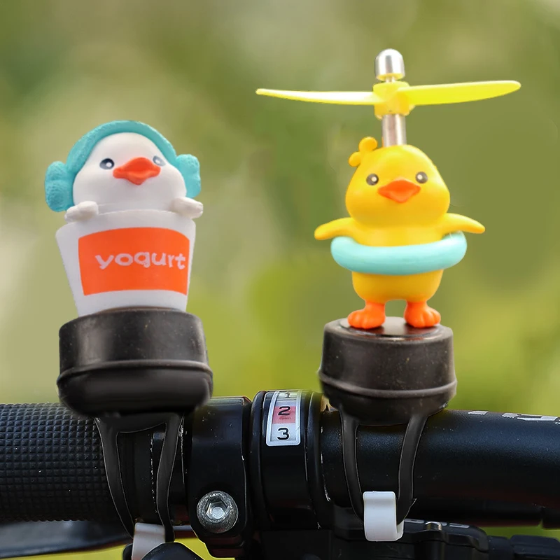 Cute Little Yellow Duck Motorcycle Riding Handlebar Decoration Toy With Propeller Bike Moto Driving Ornaments