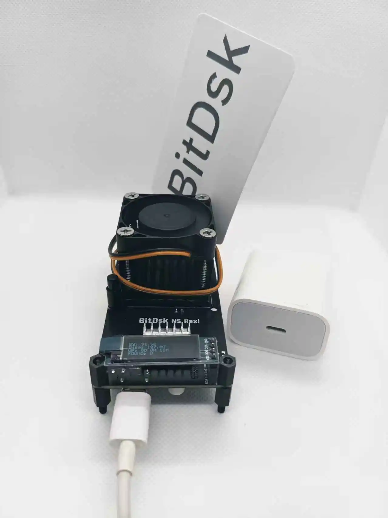 Bitdsk N5.Rex および N5.Rexi - シンプルなデスクトップ Bitcoin Asic Miner