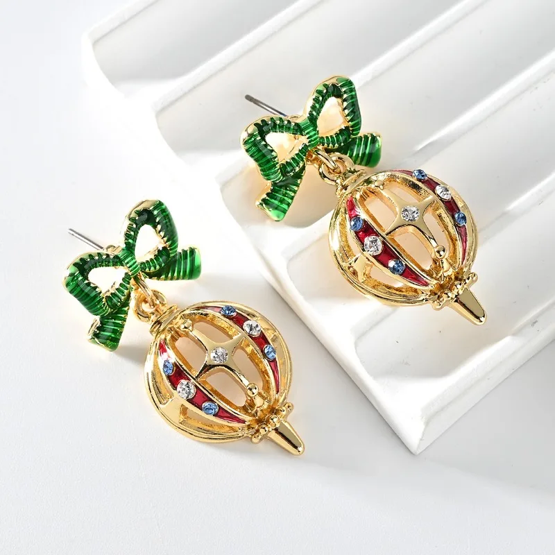 

Green Enamel Bow Hot Air Balloon Personalized Festival Earrings New Style Exaggerated Unique Fashion Enamel Creative Earrings
