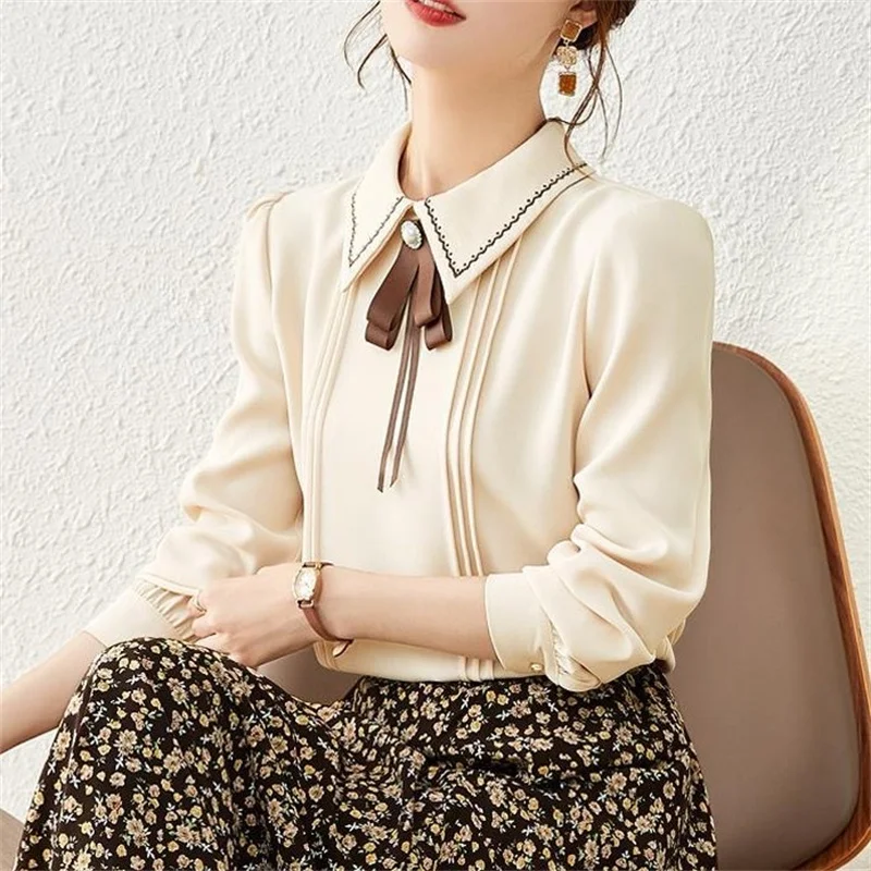 Women Spring Autumn Style Blouses Shirts Lady Casual Long Sleeve Peter Pan Collar Blusas Tops DF4655