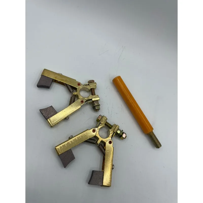 

Двухкольцевой двухсторонний токопроводящий контактный браслет, медный, внутренний диаметр 135 мм, внешний диаметр 38 мм, высокоточный поворотный соединитель