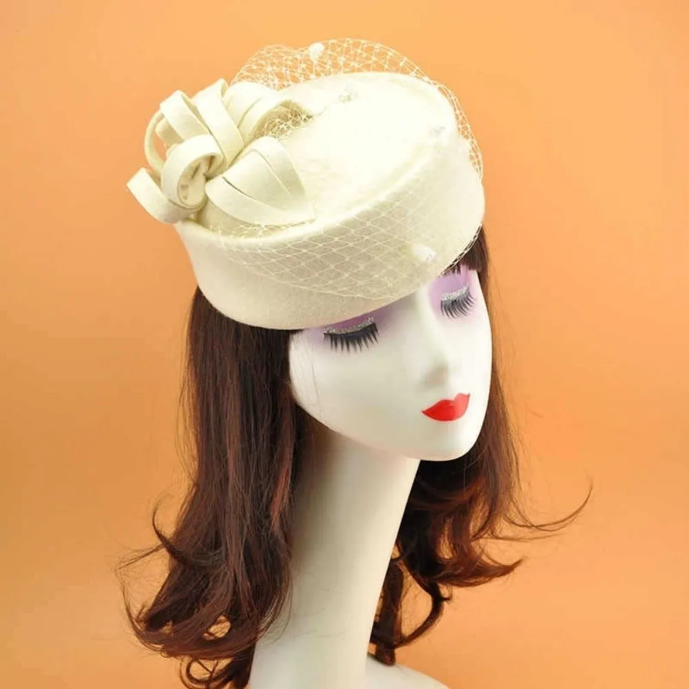 New Solid Color Top Hat French Vintage Cashmere Wool Pillbox Hat Casual Mesh Flight Attendant Hat Bride