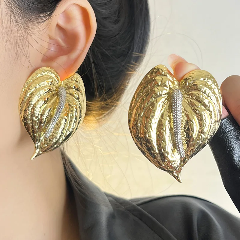Kshmir Exaggerated Metal Large Leaves Earrings for Women European American Personality Unique Party Heavy Jewelry Accessories