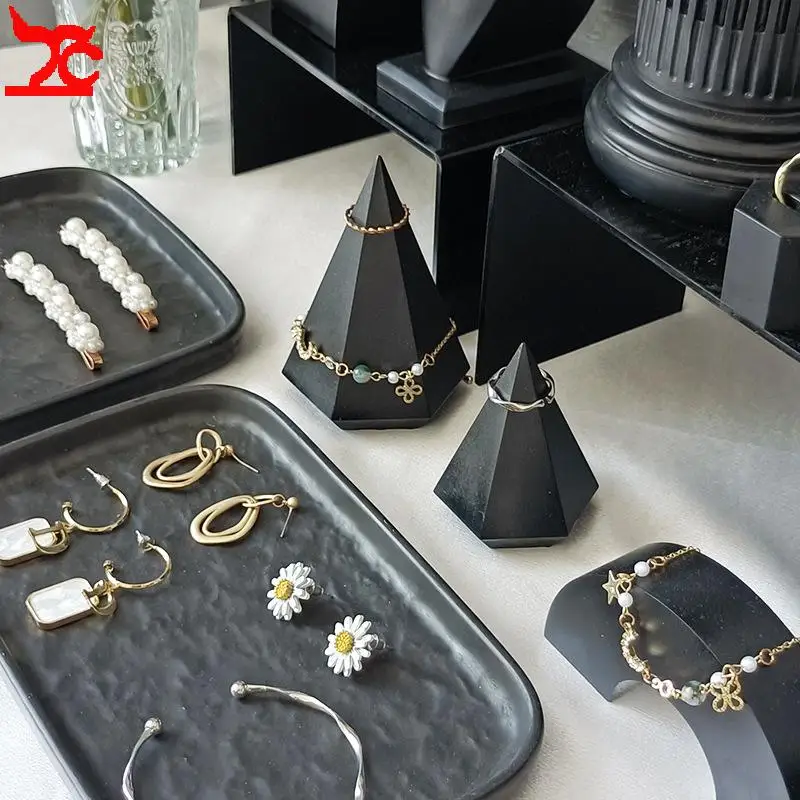 Creative Black Plaster Jewelry Necklace Display Rack Set Store High-End Jewelry Ornaments Jewelry Shooting Props