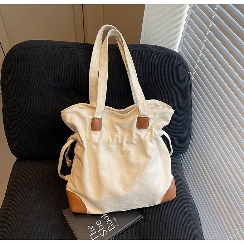 

Stylish Messenger Crossbody Bag For Women, Genuine Leather Shoulder Handbag By Famous Brand, Popular And Elegant