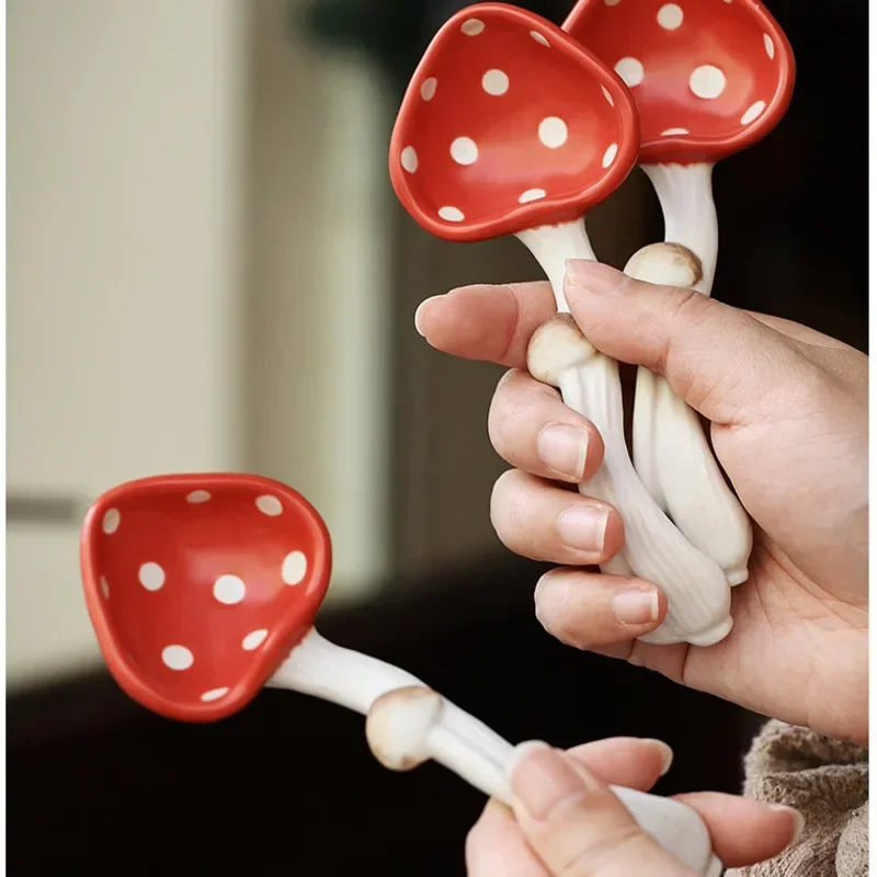 High Appearance Level Soup Spoon Cute Cartoon Dessert Spoon Ceramic Mushroom Coffee Spoon Underglaze Color Craft Dinnerware Set