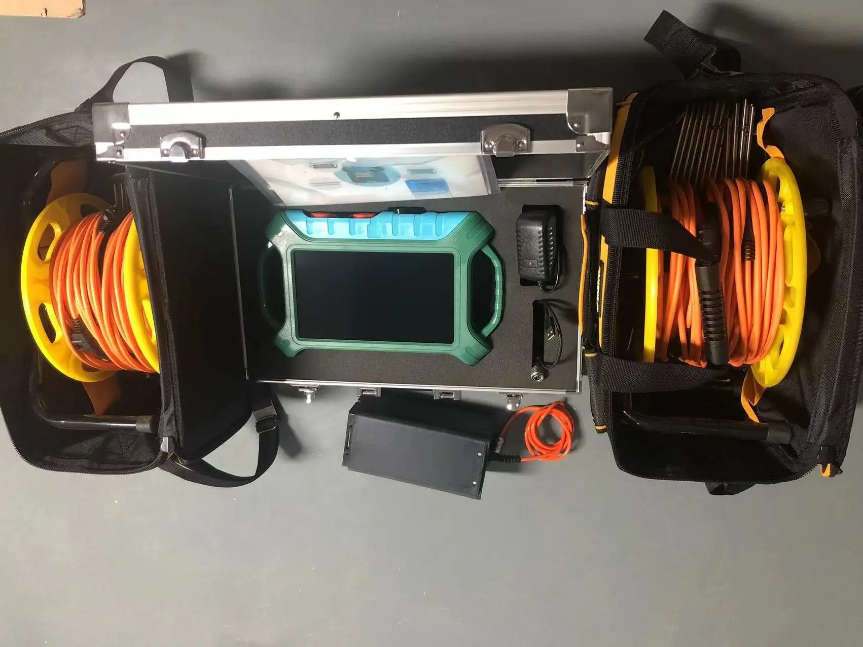 Groundwater Detector Long Range ADMT-4000SX-32D 32-channel High Density 4000 Meter Deep 3d Underground Water Detector