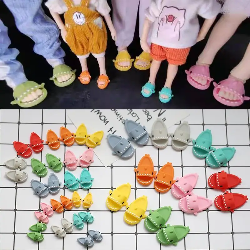 

Cute Shark Slippers Doll Shoes Plastic Doll Shoes Suit for Ob11,P9,OB22, Blyth, BJD12, 1/6BJD, YOSD Doll Accessories for Girls