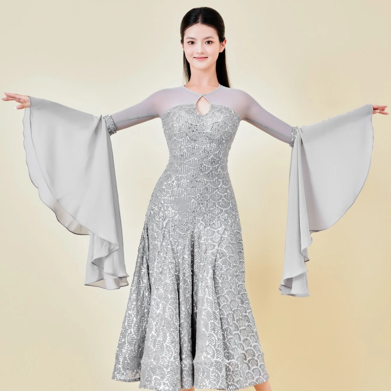 2026 New Ballroom Dance Competition Dress Women Flared Sleeves Sequins Long Dress Waltz Dance Performance Costume Stage Wear