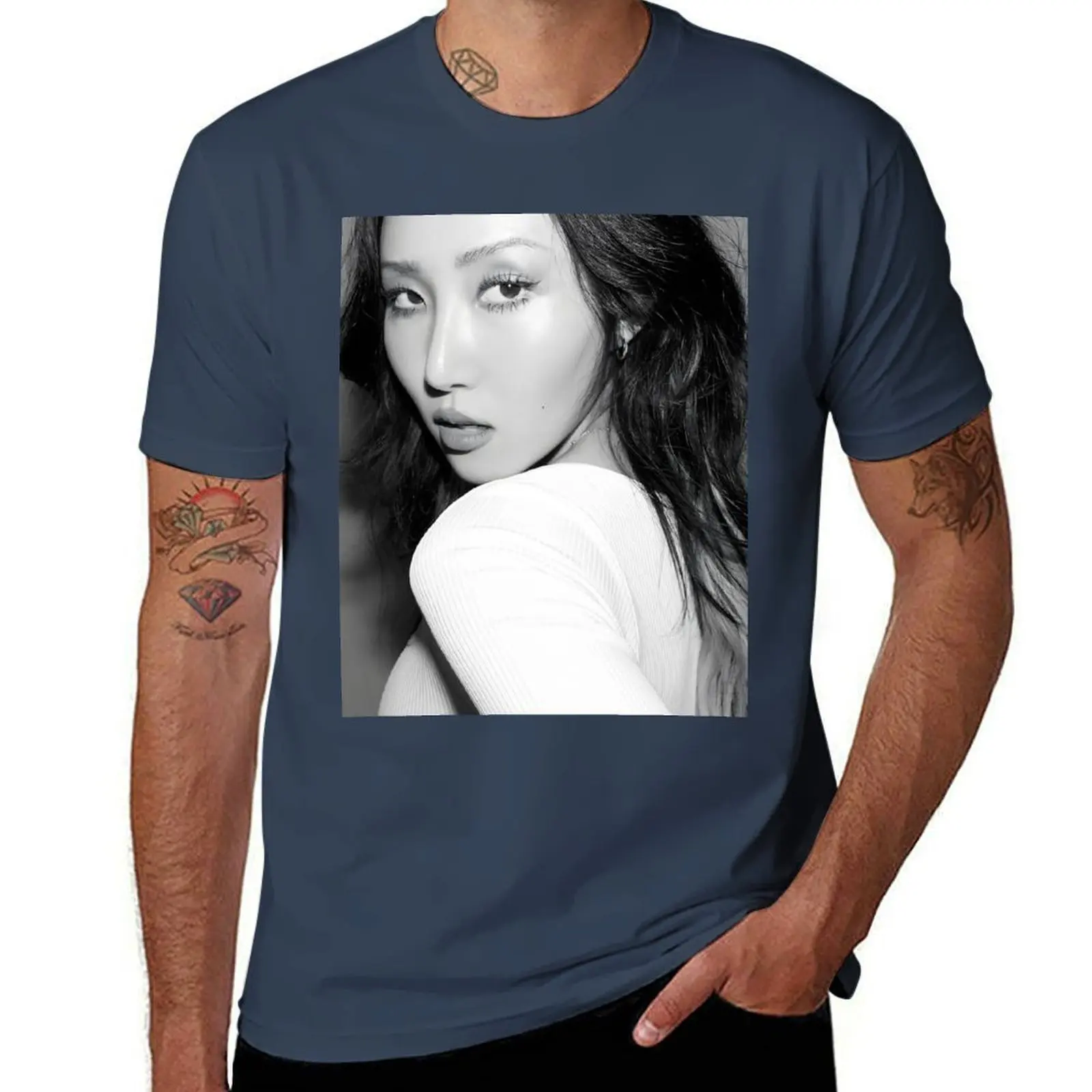 

Hwasa MAMAMOO Killing Voice PhotoShoot T-Shirt Comfort Stretch Tee Shirt