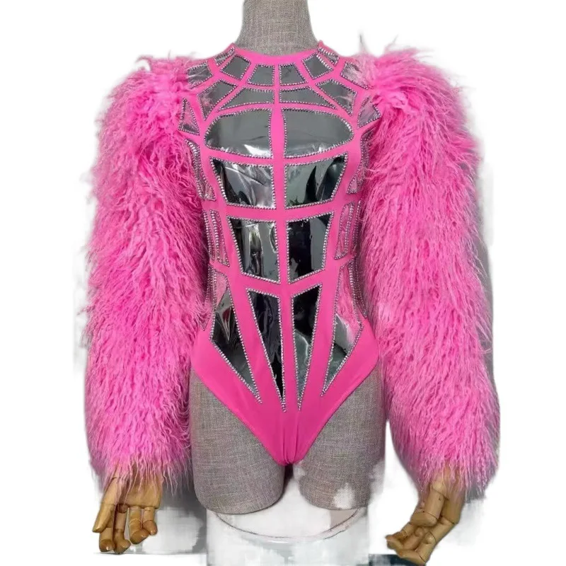 

2025Bar And Nightclub Performance Clothes Pink Big Fluffy Splicing Glossy Leather Fashionable And Thin Stage Performance Clothes