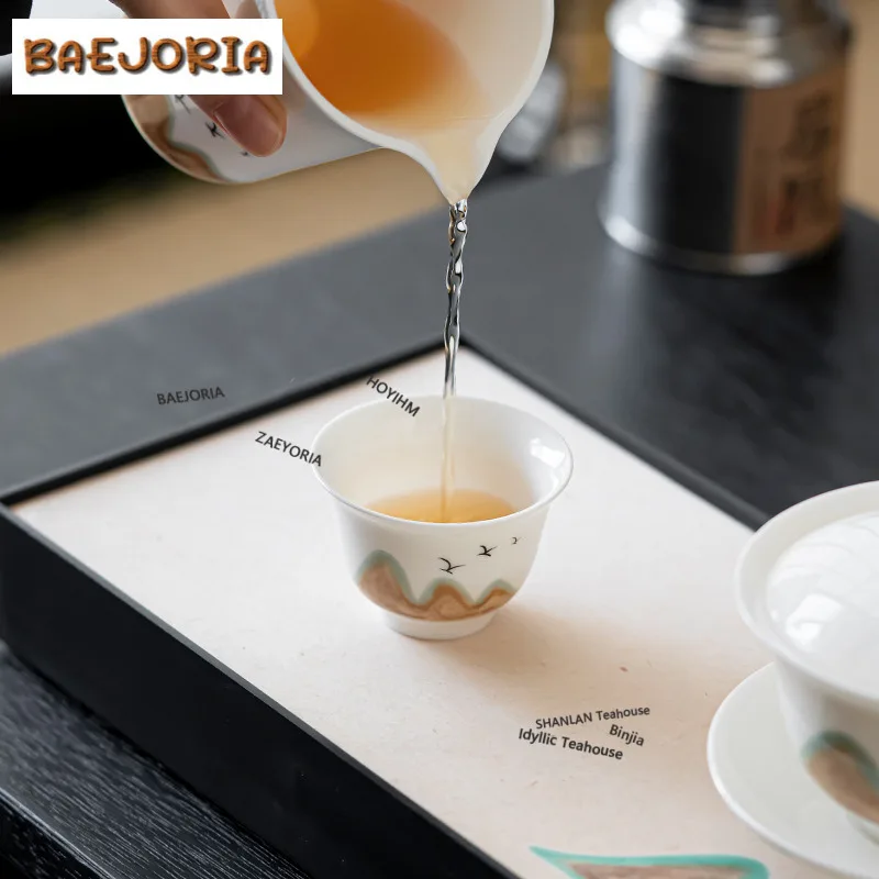 2pc/lot Mutton Fat Jade Porcelain Teacup Luxury Tea Bowl Cup For Tea Tea-tasting Meditation Cup Jianzhan Cups Tea Services 45ml