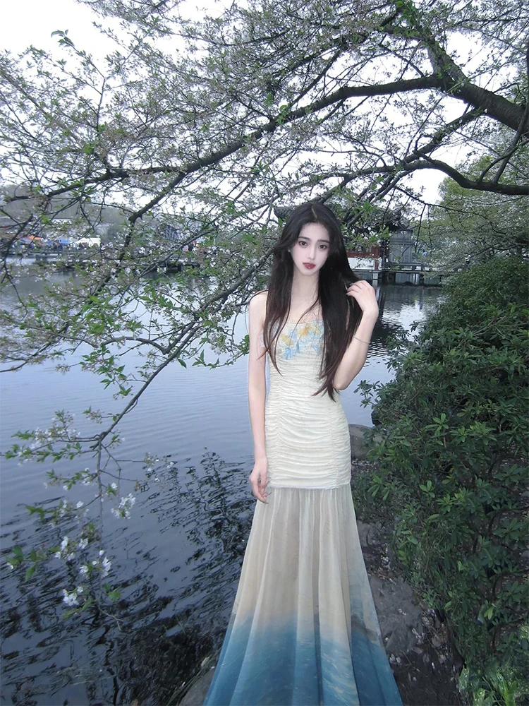 

French style niche gradient printed pleated camisole dress women's summer seaside vacation temperament fish tail long skirt