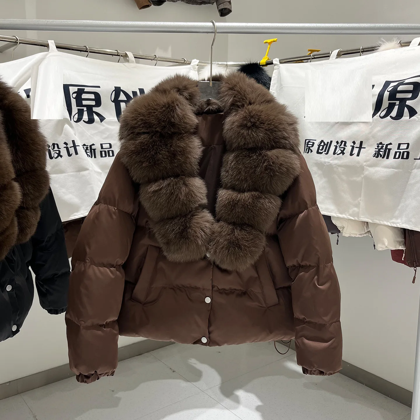 Winter Single-breasted Warm Quilted Jacket Female Natural Large Fur Collar Drawstring Down Jacket Women White Duck Down Outwears