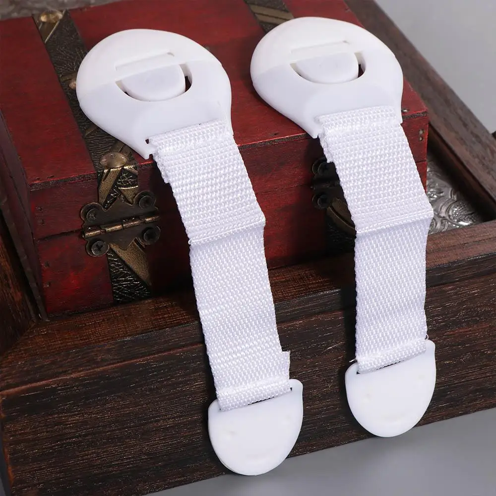 

2pcs Multifunctional Baby Cloth Belt Lock Adjustable Extended Child Safety Lock Plastic Convenient Webbing Lock Refrigerator