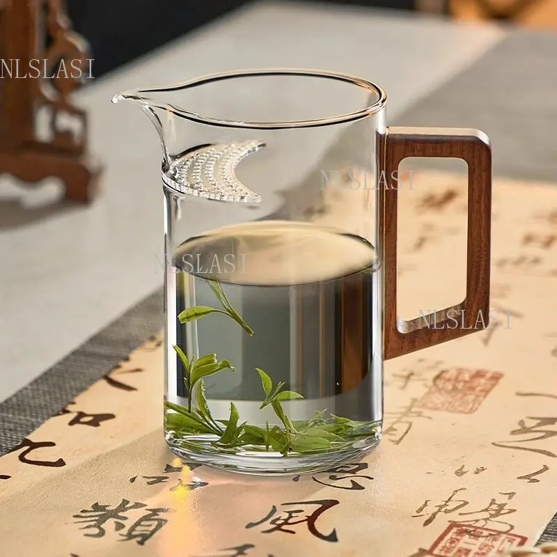 Heat‑Resistant Glass Teapot Set Wooden Handle Lid Built‑In Tea Strainer Glass Tea Pot with 2 Cups for Loose Leaf Tea Brewing