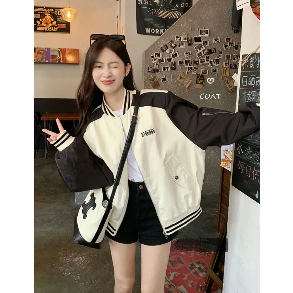 

Женская весенняя бейсбольная куртка-бомбер фиолетового цвета с вышивкой, укороченная, из шерсти, с завязками, с круглым вырезом, блестящая, двойного назначения, для ухода за кожей