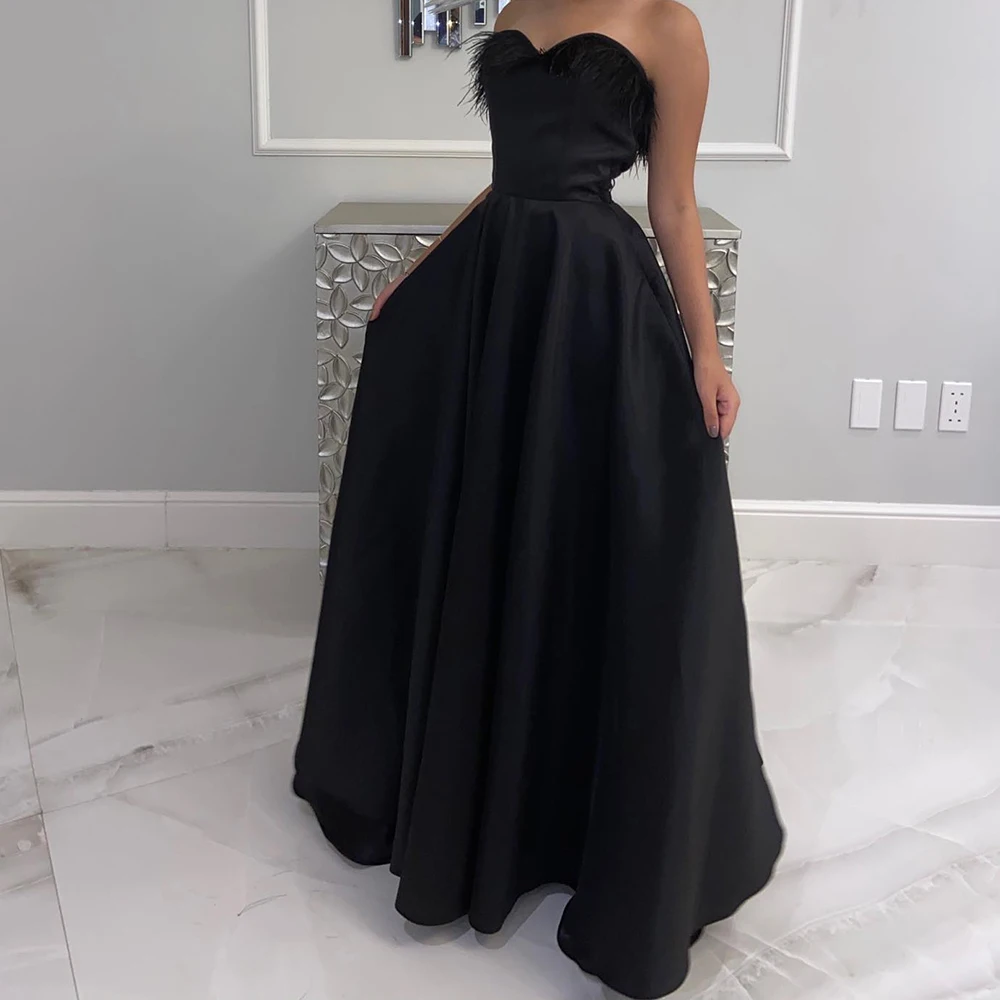 Customized Temperament Panel Train Feathers Sweetheart Evening Dress Elegant Satin Sleeveless Pleats Black Vestido De Festa