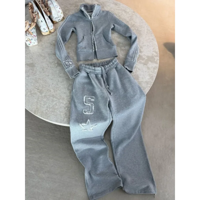 

Комплект куртки с вышивкой в стиле панк Y2K с грубыми краями, Harajuku, эмо для девочек, американский стиль, шикарная ретро-мода, уличный стиль, серая куртка на молнии