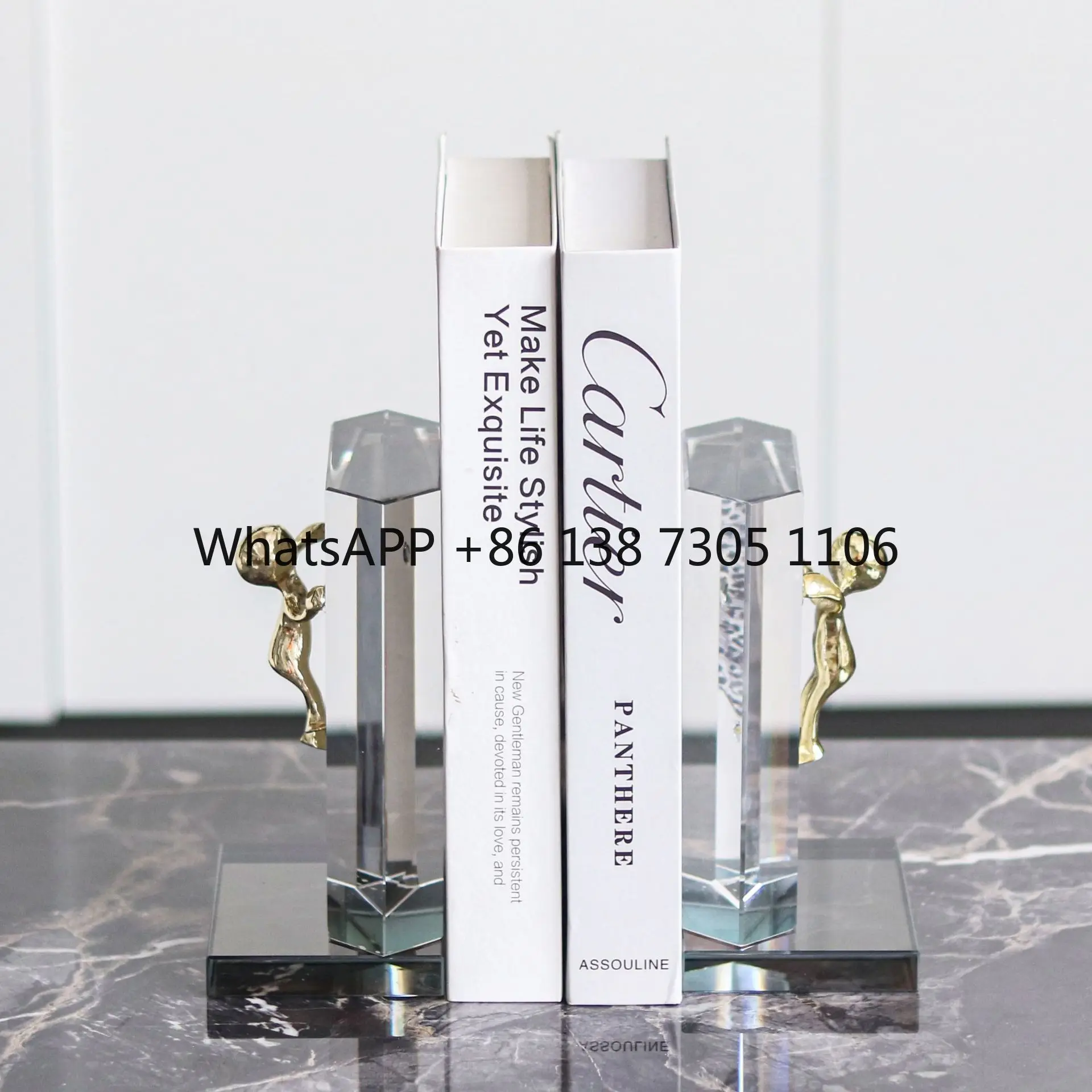 

Modern light luxury crystal book file ornament villa study creative soft decoration home metal climbing statuette decoration