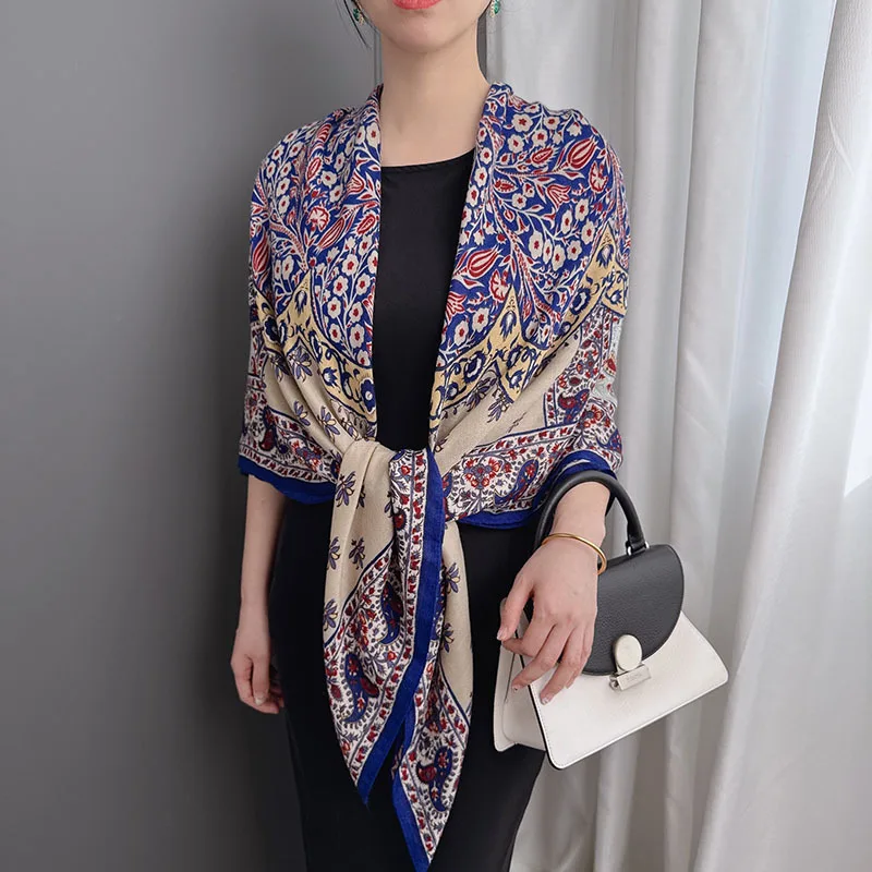 

New exotic paisley square scarf women, elegant and high-end, suitable travel and photography, warm scarf and shawl