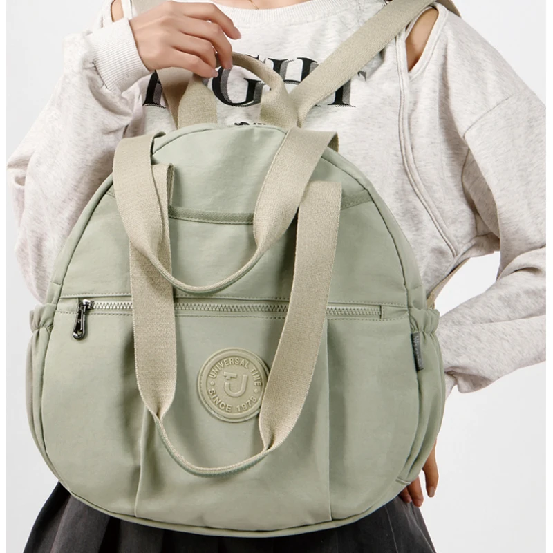 حقيبة ظهر عصرية جديدة للنساء حقائب ظهر للسفر خفيفة الوزن بسعة كبيرة 15.6 بوصة حقائب ظهر للكمبيوتر المحمول حقيبة كتف متعددة الأقسام