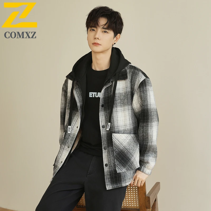 

COMXZ 2025 мужской винтажный кардиган с вырезом на воротнике, модный универсальный модный кардиган на флисовой подкладке, толстая искусственная двухсекционная вышивка, модная рабочая одежда