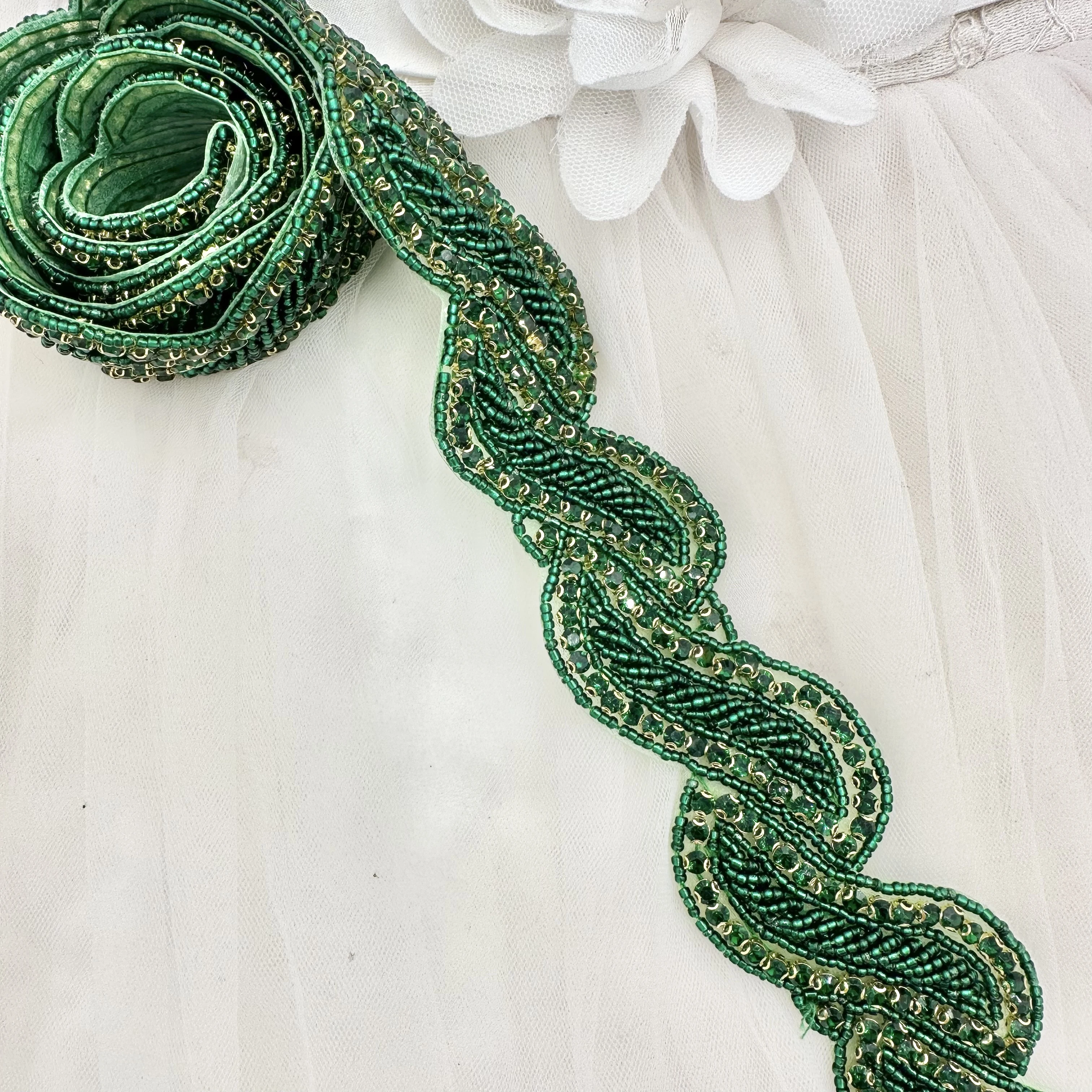 S-Shape Hand-Sewn Glass Seed Beads DIY for Ladies' Wedding Dresses Dance Parties Accessories Matching Material