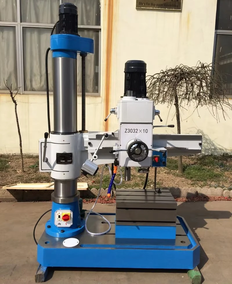 آلة حفر الذراع الشعاعية Z3032x10 آلة طاولة الحفر للمعادن