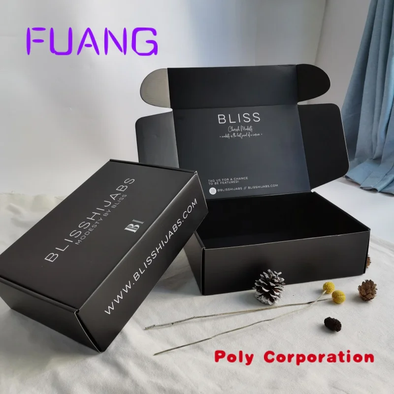 Custom  custom luxury small carton box boutique retail store  packing box jewelry wig gift stamp clothespacking box for small bu