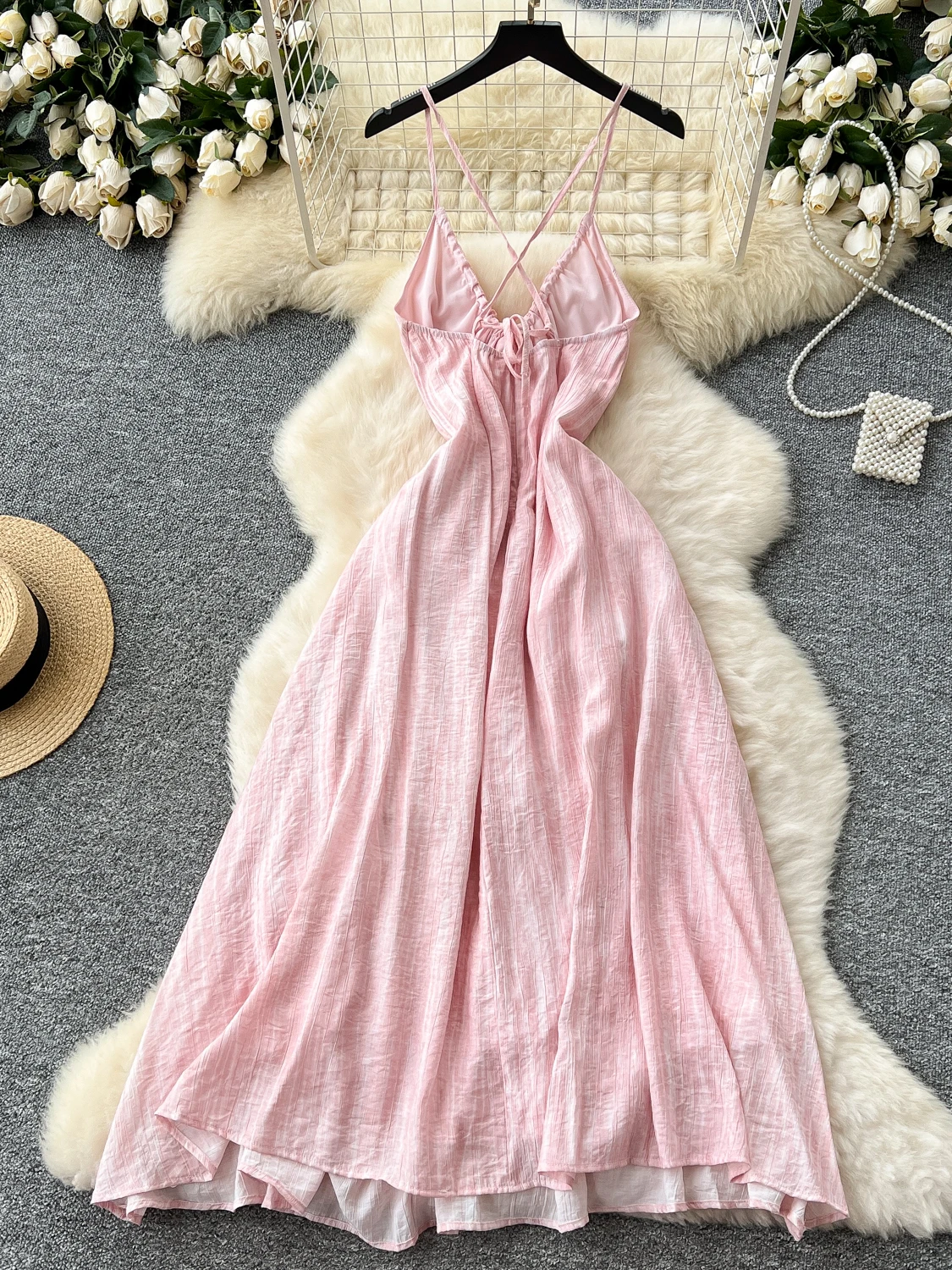 นางฟ้าสีชมพู Dr ฤดูร้อน 2025 Bal ปิดไหล่ดอกไม้เย็บปักถักร้อยหลวมแลดูผอมกระโปรงยาวเกาหลี Sle เอวสูง A-Line...