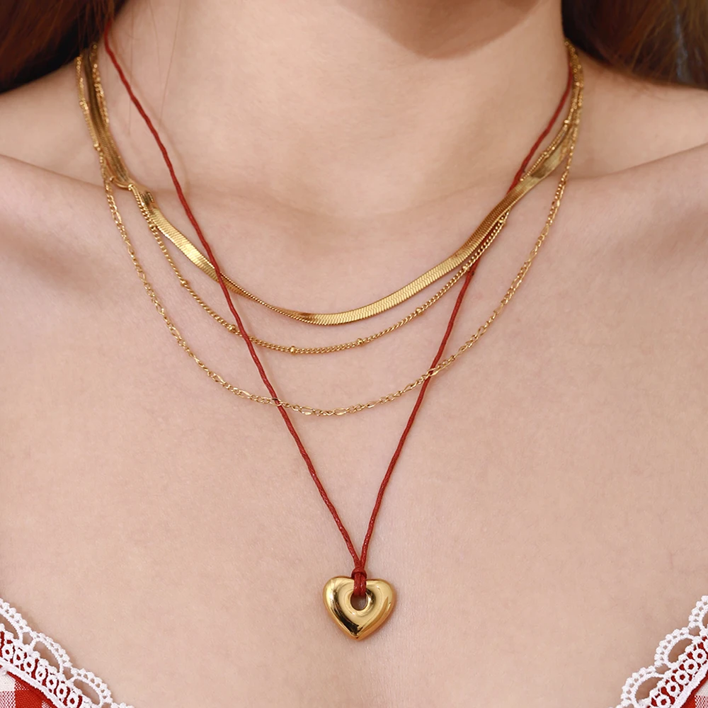 

AIKOER Fashion Red Wax Thread Love Pendant Necklace Four Layer Multi Layer Stackable Necklace Stainless Steel Blade Chain Women'