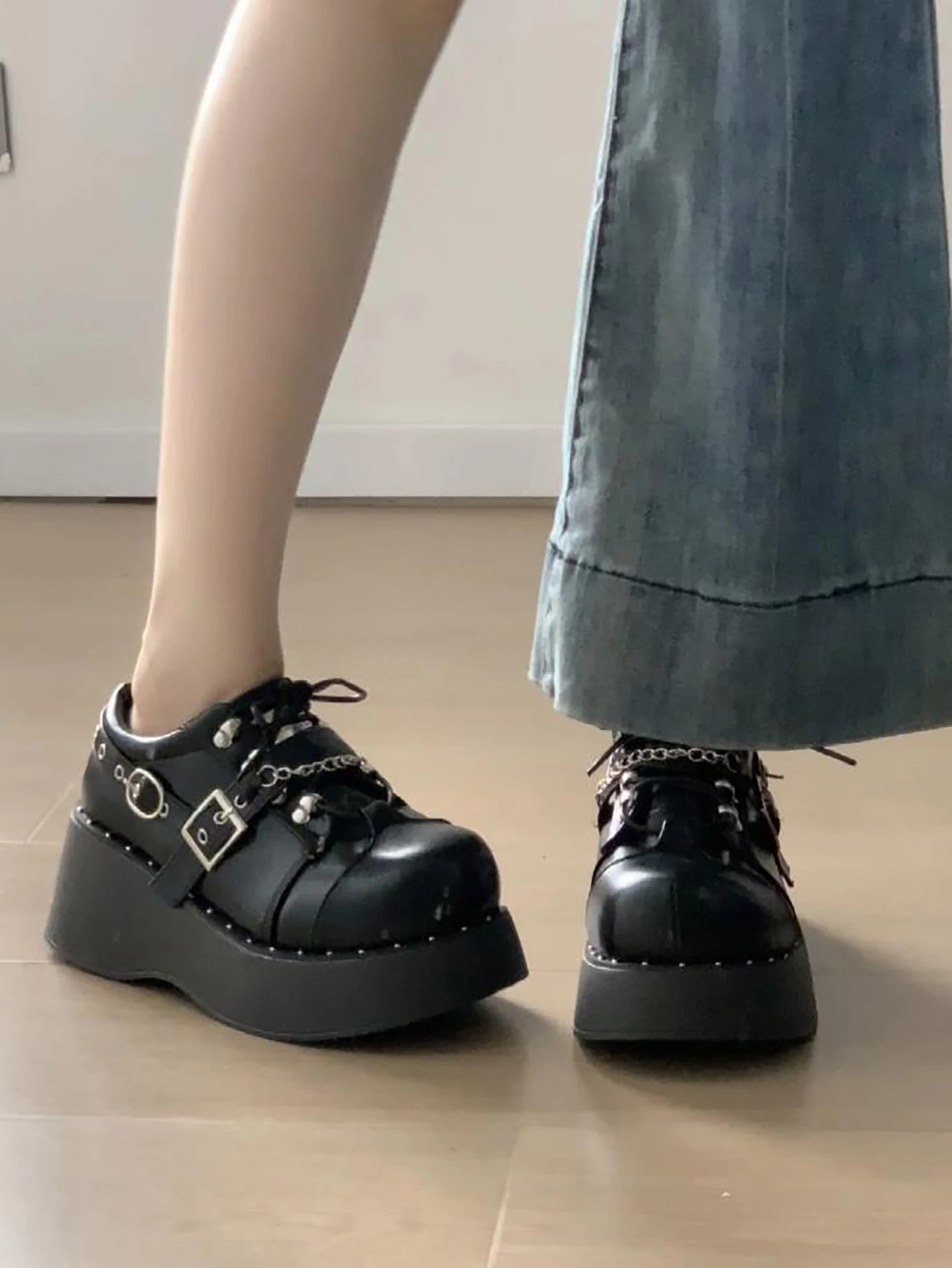 

Ретро-пунковые туфли на высоком каблуке с круглым носком для женщин, весна-осень, черные, увеличенной высоты, стильные и милые