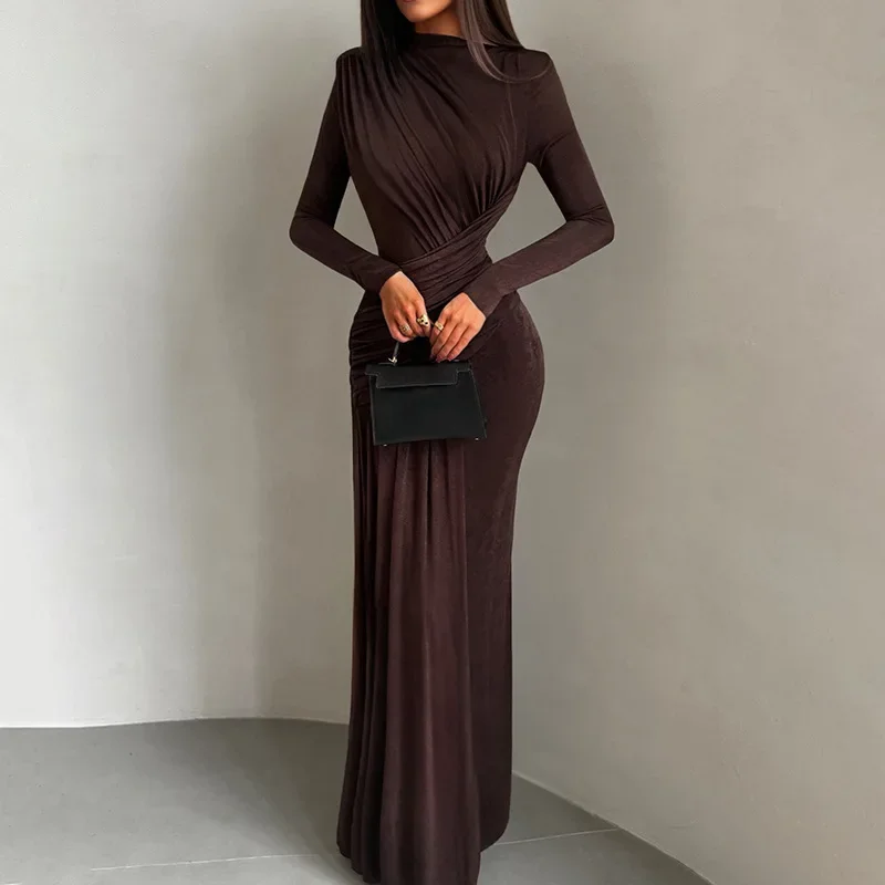 

2025 Autumn and Winter New Fashion Temperament Solid Color Round Neck Long Sleeve Pleated Slim Dress Women