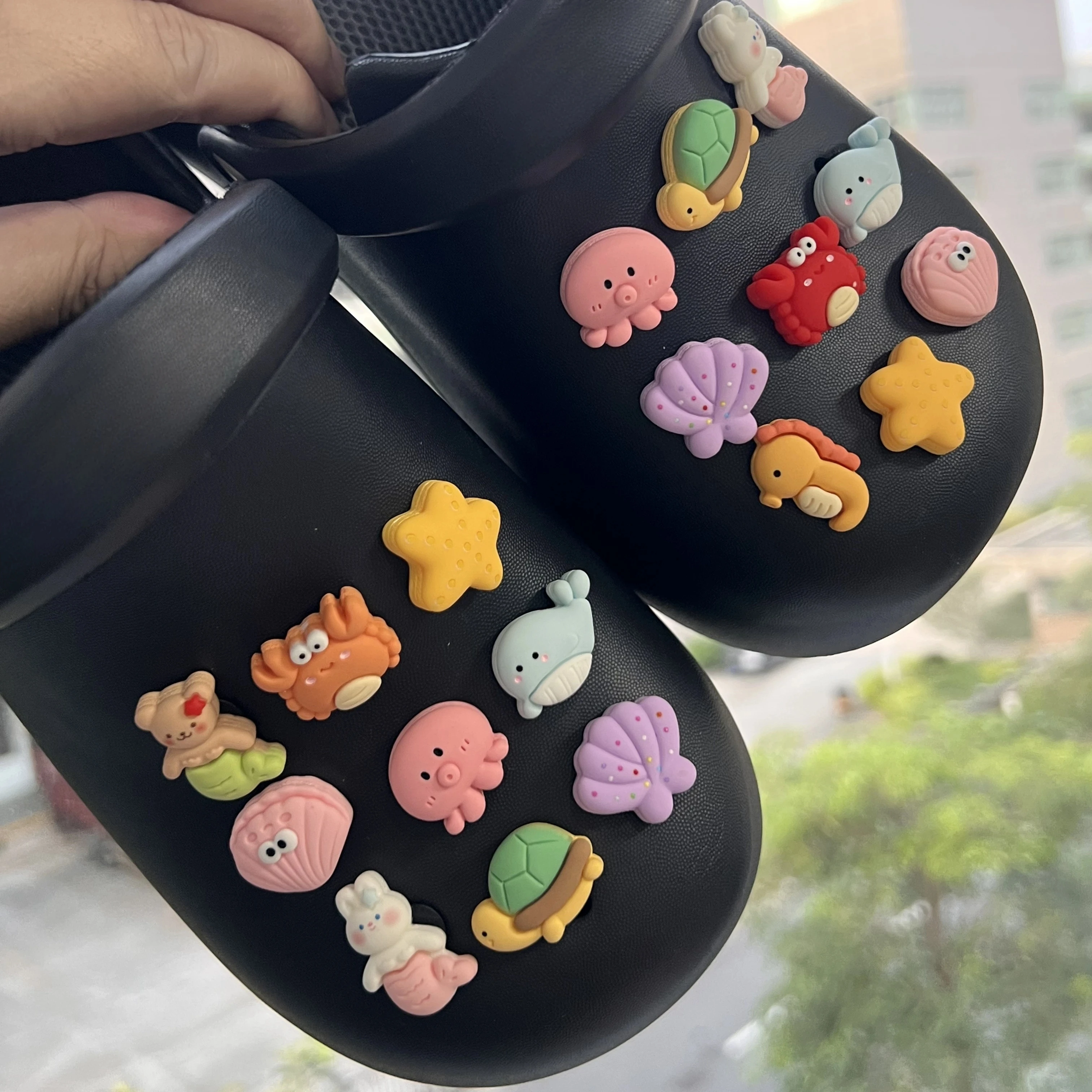 1Pcs Cartoon Animal Seahorse Shell Whale Pattern Shoe Accessories Diy Sandals Children's Sandals Clogs Decoration Shoe Buckle