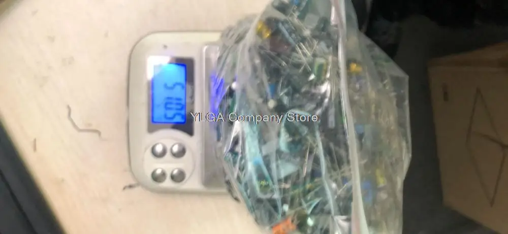 500 grams a pack capacitor Electrolytic capacitor Mixed electronic component package Read before shooting