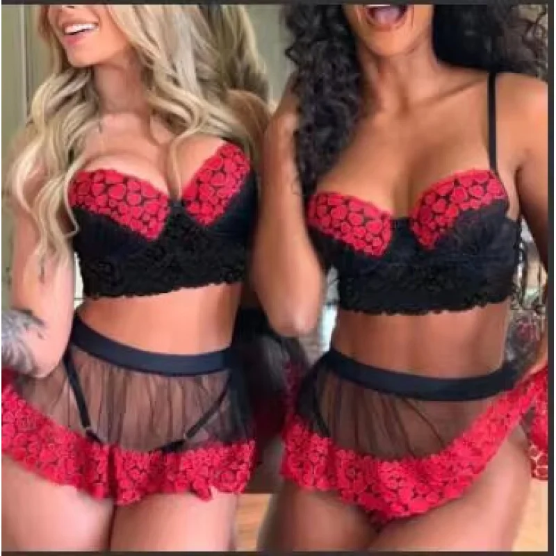 Lingerie Halter Lace Suit fora do terno uniforme de três pontos