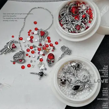 1/2盒 3D 暗黑金屬美甲飾品 Aolly 黑色萬聖節骷髏十字翅膀美甲裝飾 復古風格復古珠寶裝飾 10 最佳銷售 釘十字架吊墜 - №10