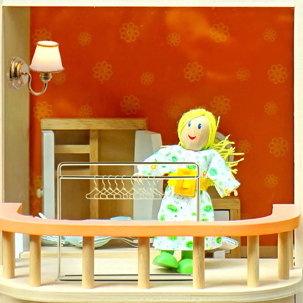 

Набор миниатюрных вешалок для кукольного домика, железные подставки для одежды, декоративные аксессуары для детской комнаты