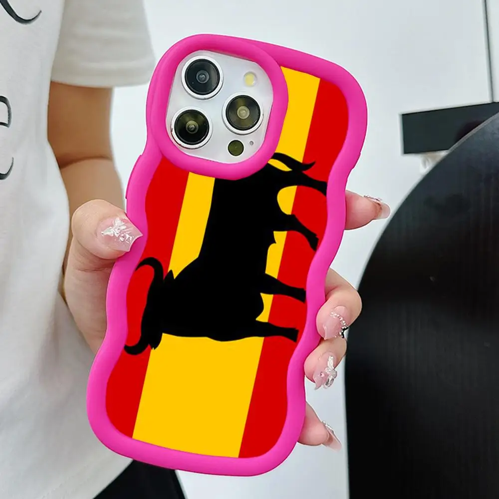 Funda para iPhone con diseño de torero español para iPhone 18 17 16 15 14 13 12 11 Air Pro Max Plus, roja, de TPU suave con borde ondulado.