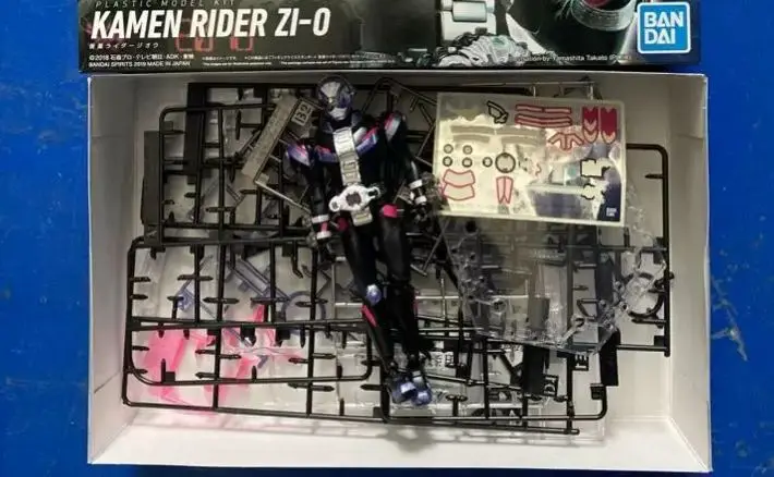

Bandai Original Kamen Rider Figure Rise Standard Zi-O Anime Figure Genuine Model Collection Ornaments Action Toy birthday gift
