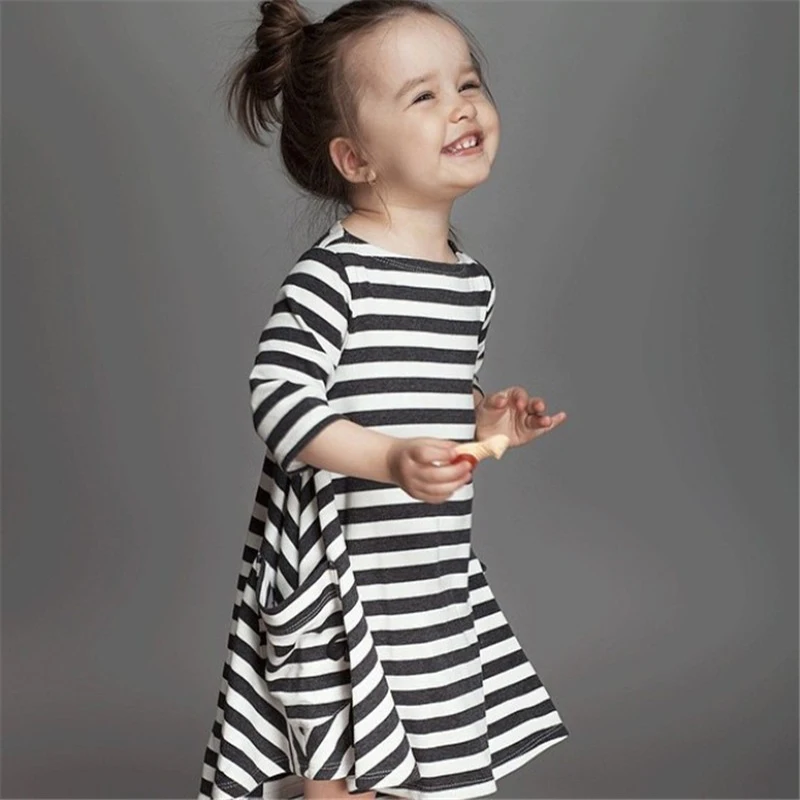 Summer Mommy and Me Family Matching Set Mother Daughter Striped Dresses Clothes Mom Dress Kids Child Outfits Mum Baby Girl Suit