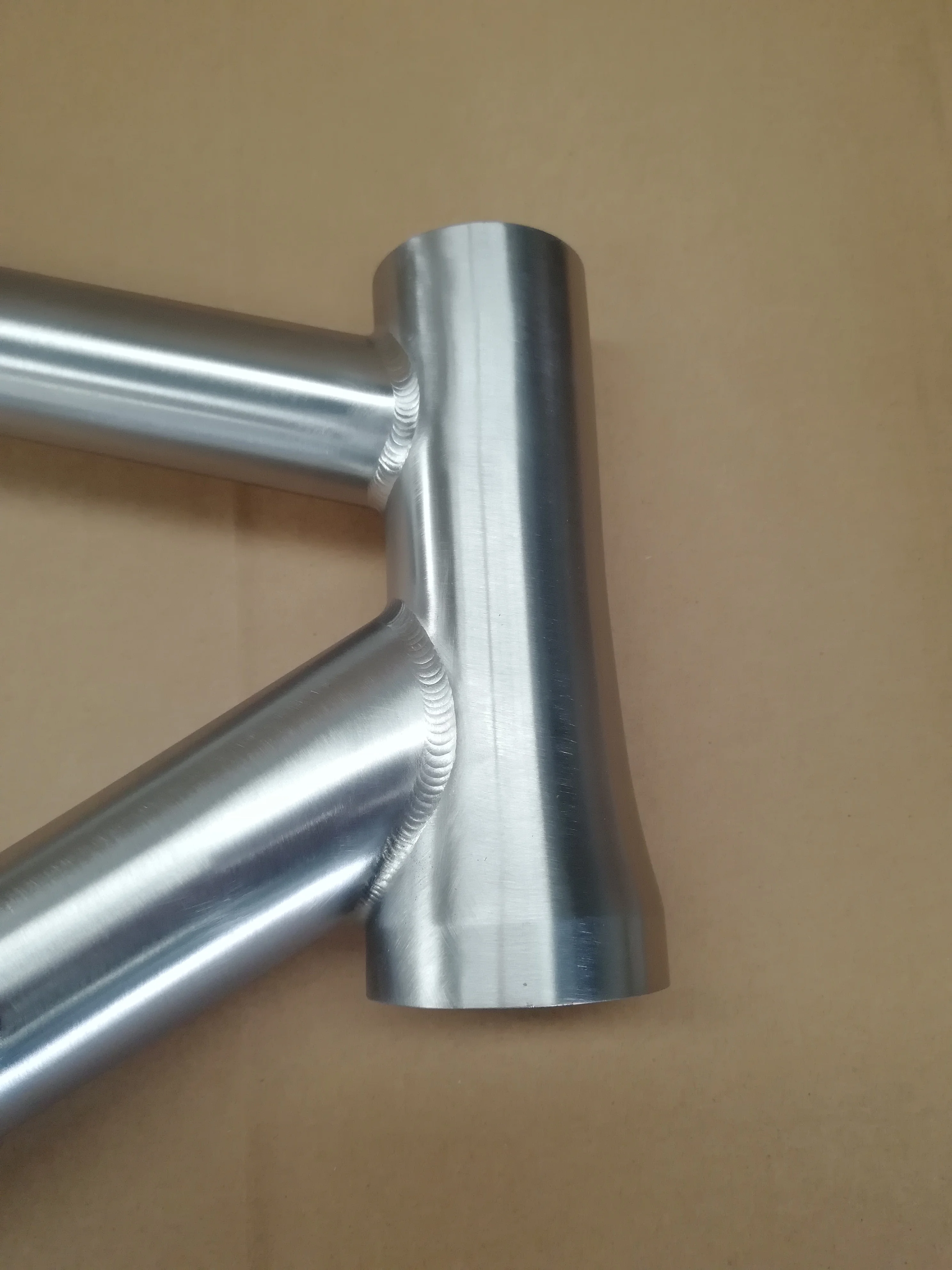OEM/ODM Desain Tabung Oval 700C*45C Rangka Sepeda Balap Bangunan Paduan Titanium