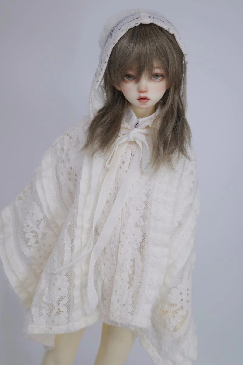 bjd Doll clothes suitable for 1/4 1/3 Uncle size Rice White Lace Lace hooded cape Cardigan (will see through) Doll accessories