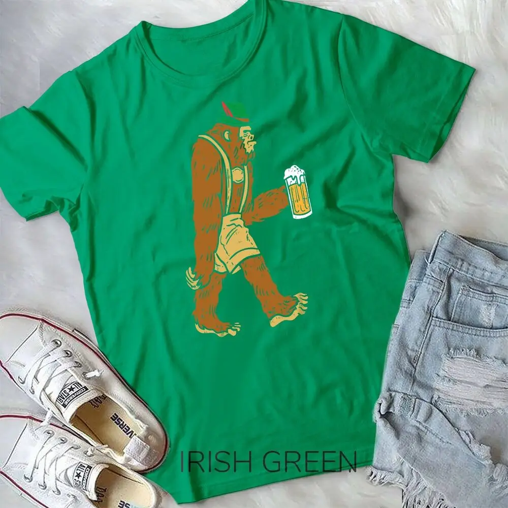 German Bigfoot Sasquatch Beer Lederhose Funny Oktoberfest T-Shirt Unisex T-shirt