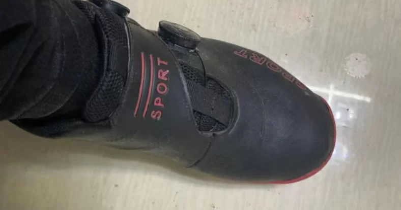 

MEN'S TENNIS SHOES professional training shoes Breathable and non-slip For RACKET SPORTS Fashionable and versatile