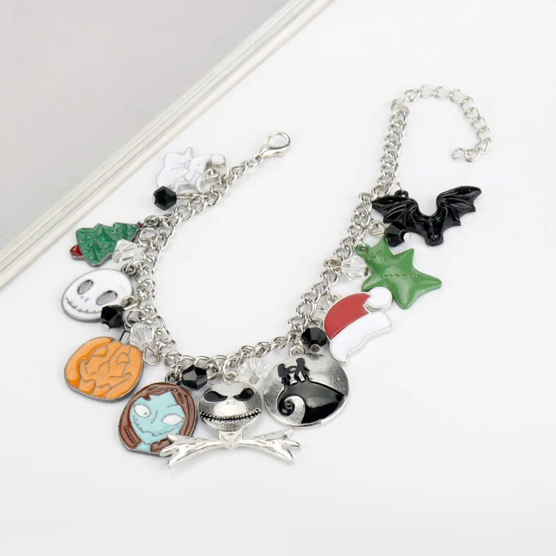 Nuevas películas de Halloween pesadilla antes de Navidad pulsera con dijes joyería de moda colgante de calavera Jack para mujer regalo de Cosplay