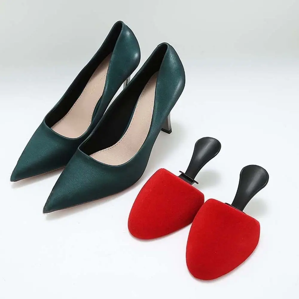 1 Pair Flocking Surface Shoe Trees PU Foam Prevent Deformation Shoe Shapers Anti Wrinkle Universal Size Crease Protectors