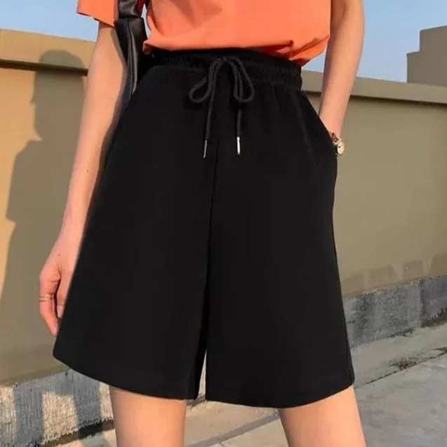 Women Knee Length Sweat Shorts Drawstring Elastic Waist Loose Wide Leg Slim Casual Sports Shorts With Pockets